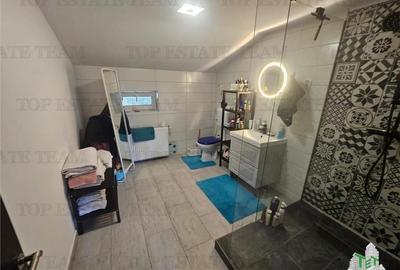 Casa 6 camere teren 363mp in sector 6 - 11