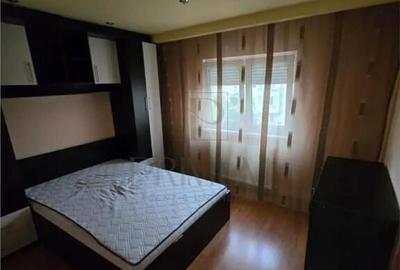 Aradului - 2 Camere - Balcon - Baie cu geam - Etaj intermedi