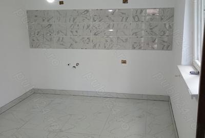 Casă cu 3 camere în Central - 2