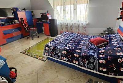 Casă cu 8 camere cu Teren 1000 Mp în Bariera Vâlcii - 3