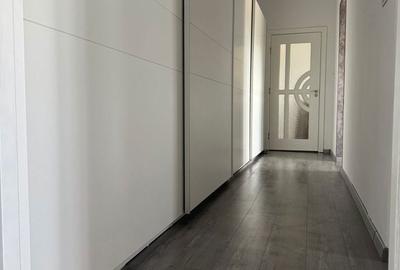 Apartament cu 3 camere decomandat în Sud - 7