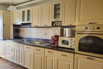 Apartament modern 3 camere 69 mp-etaj 3/4-CENTRU-Parcare subterana inclusa - 3