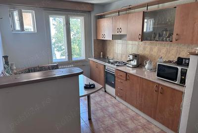 Apartament cu 2 camere nedecomandat în Nufărul - 3