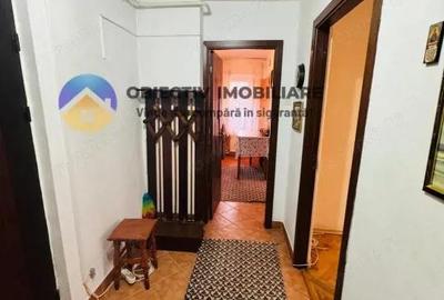 Apartament cu 3 camere decomandat în Central - 3