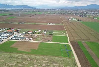 Teren intravilan - 2