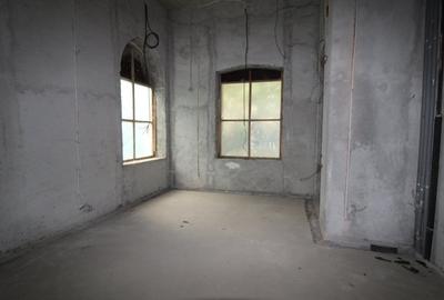 Sediu comercial perfect pentru clinica medicala, spital privat sau camin de batr - 12