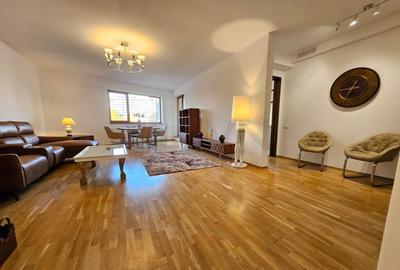 Apartament spatios 3 camere Cartierul Francez I Zona Hera...