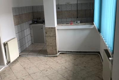 Casă cu 4 camere în Livada - 5