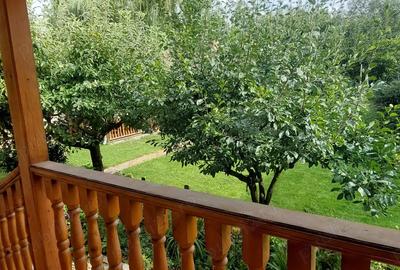 Casa de vanzare, centru, in zona foarte linistita. - 1