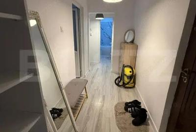 Micro 11 apartament renovat recent , 72 mp, 3 camere - 7