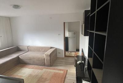 Apartament cu 3 camere în Central - 2