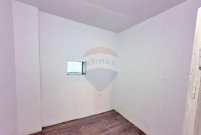 Casa / Vila cu 7 camere de vanzare - 16