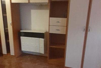 Garsonieră semidecomandată în Micro 5 - 4