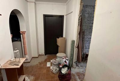 Apartament cu 3 camere decomandat în Brâncoveanu - 14