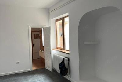 Casă cu Teren 120 Mp în 13 Septembrie - 3