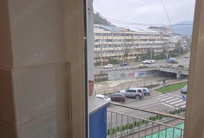 Vanzare apartament cu 2 camere ultra-central - 1