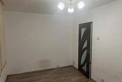Apartament 2 camere, 75 mp, zona Craiovita Noua - 1