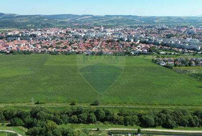 Teren 60,000mp Fagaras / Soseaua Combinatului - 8