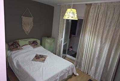 Apartament  spatios decomandat 4 camere - 6