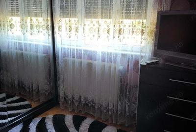 Vand casa curte zona Bucurestii Noi. - 2