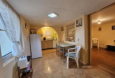Casa Orastie la pret de apartament , zona Abatorului - 11