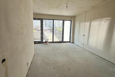 Apartament cu 3 camere decomandat în Obor - 6