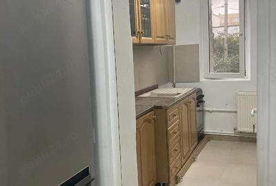 Apartament cu 2 camere decomandat în Horia - 11