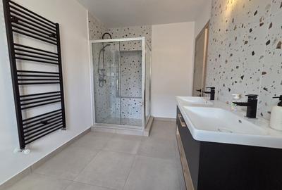 Casă cu 9 camere cu Teren 293 Mp în Cristian - 21