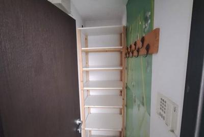 Apartament cu 2 camere în Andrei Mureșanu