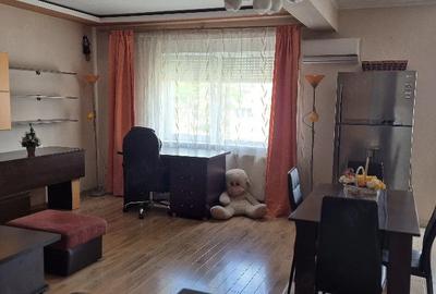 Apartament cu 3 camere decomandat în Tolstoi - 3