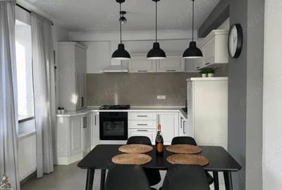 Apartament cu 2 camere decomandat în Central - 4