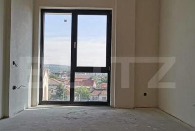 Apartament 3 camere, 91.65mp, balcon, semifinisat, CF, zona - 8