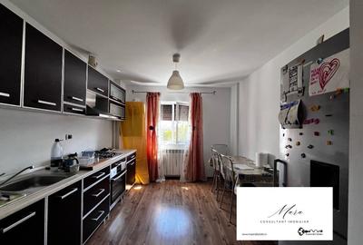 Apartament decomandat 2 camere Zona Nord Bacau