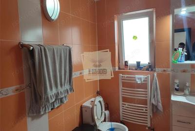 Apartament cu 4 camere, mobilat în Central - 11