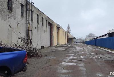 Spațiu comercial, de 1,450 mp, în Central - 9