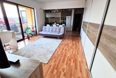 Apartament cu 3 camere semidecomandat în Trivale - 3