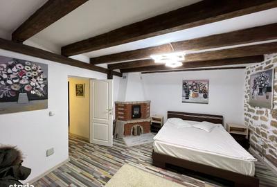 Apartament cu 3 camere în Central - 2