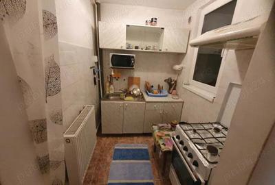 Apartament cu 2 camere decomandat în Vulcan - 3