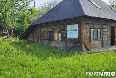 Casa Traditionala din lemn, in Bucovina! Zona Turistica - Cacica! - 2