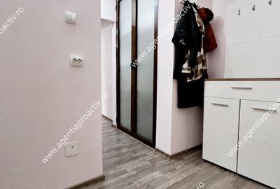 Apartament cu 3 camere decomandat în Siderurgiștilor - 4