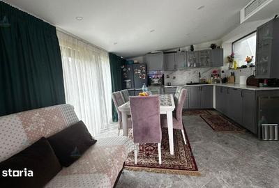 Casă cu 10 camere cu Teren 525 Mp în Central - 19