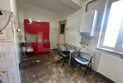 Apartament cu 3 camere decomandat în Calea București - 5