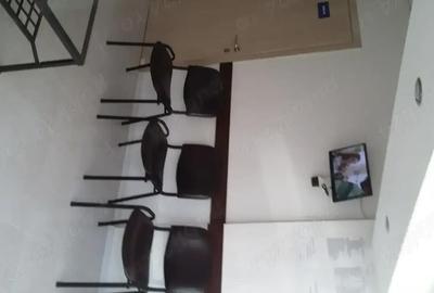 Spațiu comercial, de 55 mp, în Central - 6