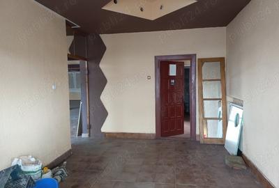 Spațiu comercial, de 533 mp, în Central - 4