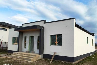 Casă cu 4 camere în Sânpetru - 7