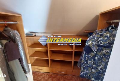 Apartament cu 3 camere decomandat în Ciupercenii Noi - 2