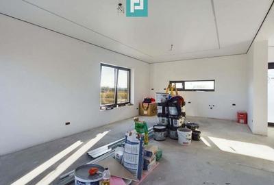 Vila moderna in ?ofronea - 12