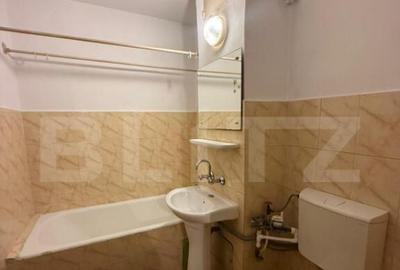 Apartament 3 camere, 73 mp, zona Piata Mica - 2
