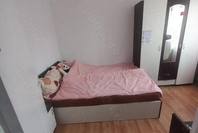 Apartament cu 3 camere semidecomandat în Central - 4