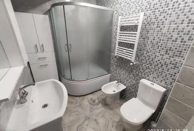 Garsonieră decomandată în Gorjului